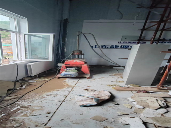 汤阴地基基础下沉墙体裂缝加固注浆顶升施工